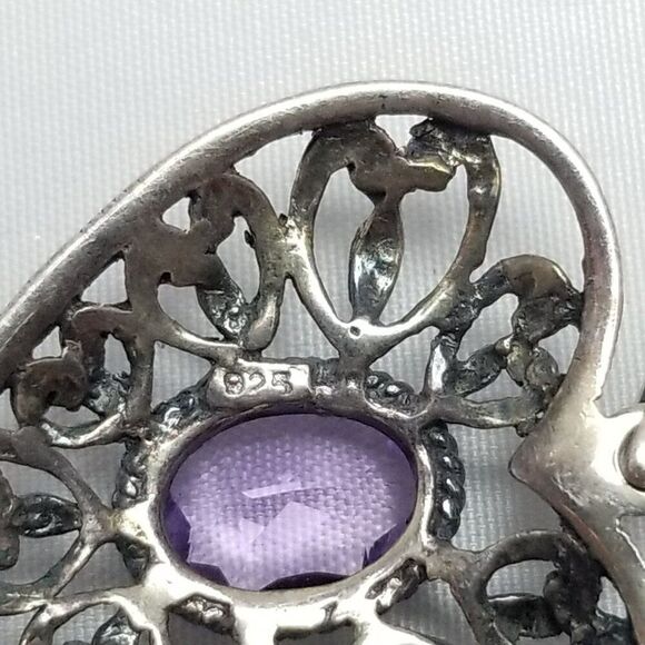 Vintage Sterling Silver Heart Shape Pendant Oval Purple Rhinestone Center Estate - Picture 4 of 7
